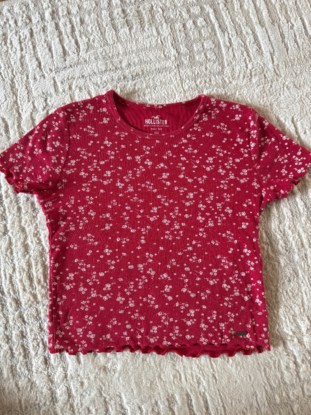 Hollister floral short sleeve t-shirt